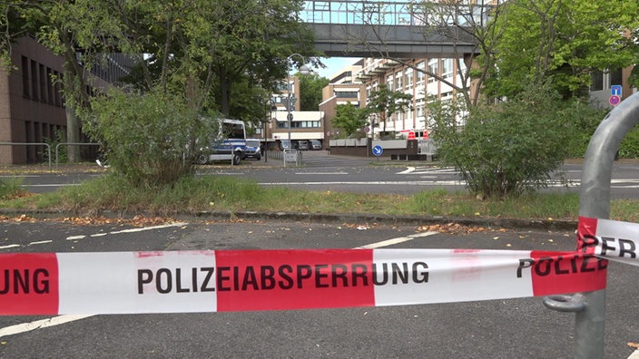 Prozess beginnt 