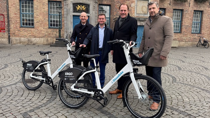 Die Stadt Düsseldorf hat das neue Fahrrad-Leihsystem "Düsselbike" vorgestellt