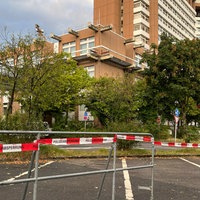 Absperrband vor dem Kölner Landgericht.