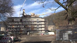 Schloss Hardenberg in Velbert: Eingestürztes Dach wird abgetragen