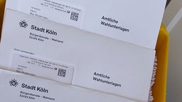 Mehrere Briefwahlunterlagen an Max Mustermann