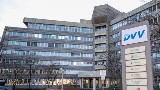 graues Gebäude