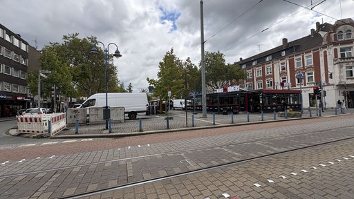 Parkplatzsituation auf dem August-Bebel-Platz 