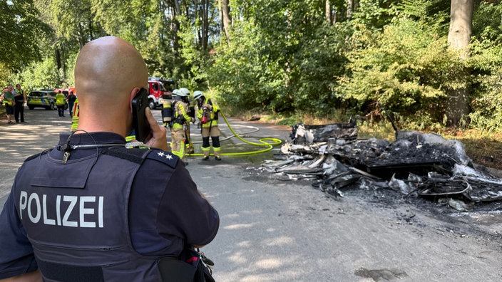 Social-Media-Streife beim Brand eines Wohnwagens
