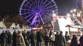 Das Bild zeigt den Weihnachtsmarkt in Oberhausen.