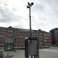 Der mobile Überwachungsturm in Gelsenkirchn ist mit Kameras und verschiedenen Sensoren ausgestattet.