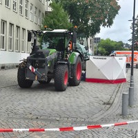 Traktor in Siegener Innenstadt