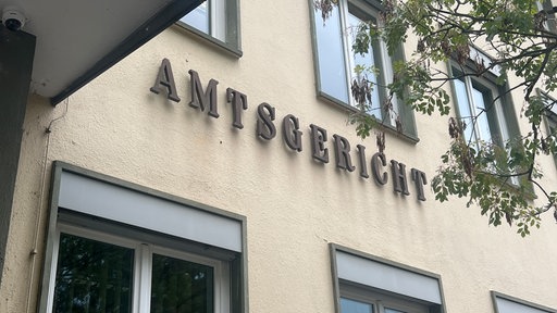 Eine Hauswand des Amtsgerichts.