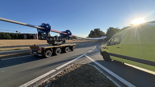 Festgefahrener Schwertransporter