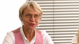 Porträtaufnahme Schulministerin Feller