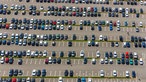 Autos auf einem Parkplatz
