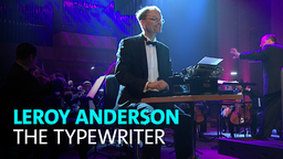 Das WDR Funkhausorchester unter Leitung von Enrico Delamboye spielt the Typewriter von Leroy Anderson am 17.03.2026 im WDR Funkhaus in Köln.