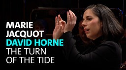 Das WDR SInfonieorchester unter Leitung von Marie Jacquot spielt The Turn of the Tide von David Horne am 02.12.2022 in der Kölner Philharmonie.