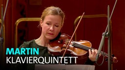Pianist Alberto Carnevale Ricci und Musiker:innen des WDR Sinfonieorchesters spielen das Klavierquintett in f-Moll von Frank Martin am 02.11.2025 im Funkhaus Wallrafplatz.