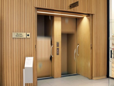 Der WDR-Paternoster im Funkhaus am Wallrafplatz