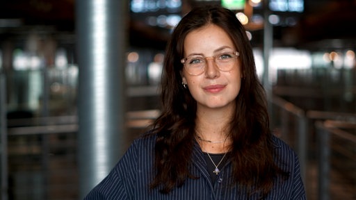 WDR-Reporterin Anna Luca Marie Kirchhoff