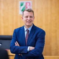 Henning Höne