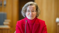 Ina Scharrenbach im NRW-Landtag, Aufnahme vom 14.02.2025