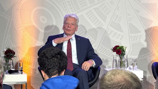"Parlamentsgespräch" mit Joachim Gauck im Düsseldorfer Landtag