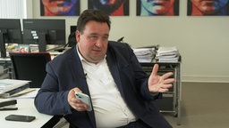 Krefelds Stadtdirektor Markus Schön im Interview mit dem WDR