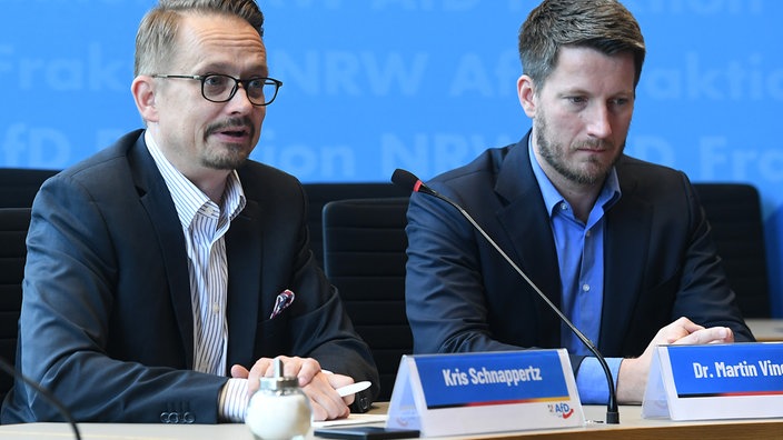 Kris Schnappertz ( Pressesprecher AfD NRW ), links - Dr. Martin Vincentz MdL, Fraktionsvorsitzender