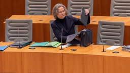 Ministerin Ina Scharrenbach im NRW-Landtag