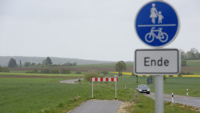 Ein Radweg endet