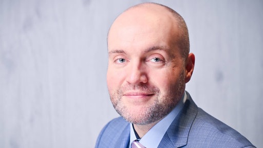Portrait von Augenarzt Daniel Pleger
