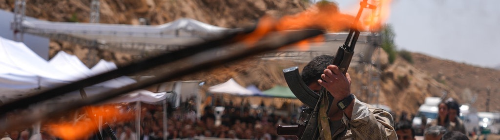 PKK vernichtet Waffen im Nordirak