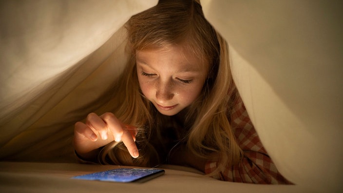 Mobilni telefon u školi: problem ili budućnost?