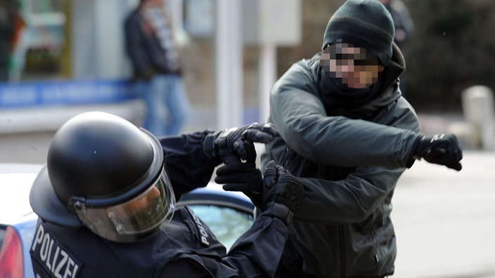 Nasilje nad policijom