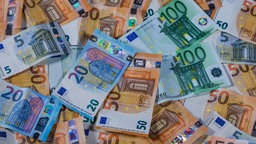 Razne euro novčanice