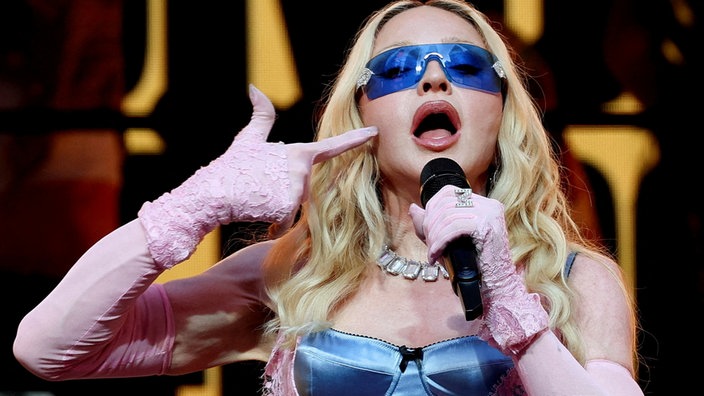 Madonna performs NYC