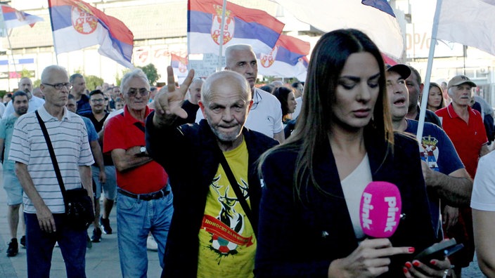 Da li je Srbija pred turbulentnom jeseni?wdr, cosmo, bosanski, hrvatski, srpski, litijum, srbija, beograd, nis, novi sad, vucic, protesti, studenti, policijsko nasilje, Jelena Djukić Pejić, Rastislav Dinić