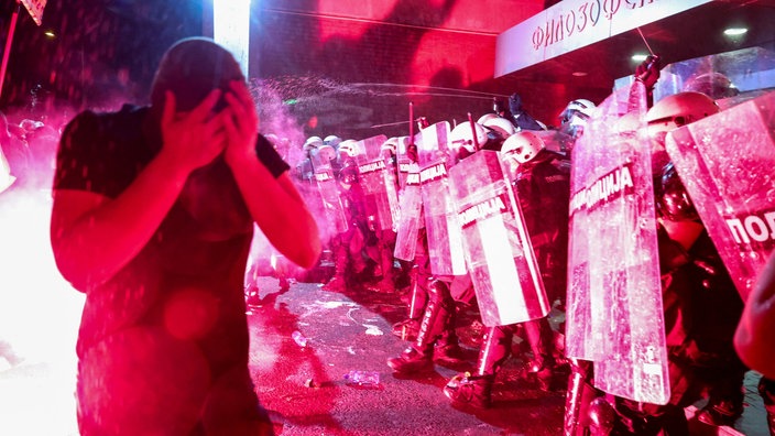 Što policija smije a što ne na demonstracijama?