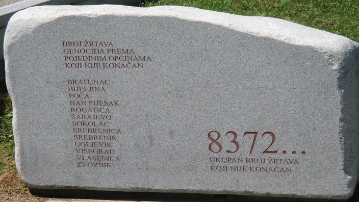 Srebrenica spomenik