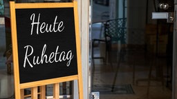Heute Ruhetag-Schild