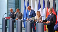 Friedrich Merz i Donald Tusk na konferencji na rzecz odbudowy Ukrainy w Gdańsku
