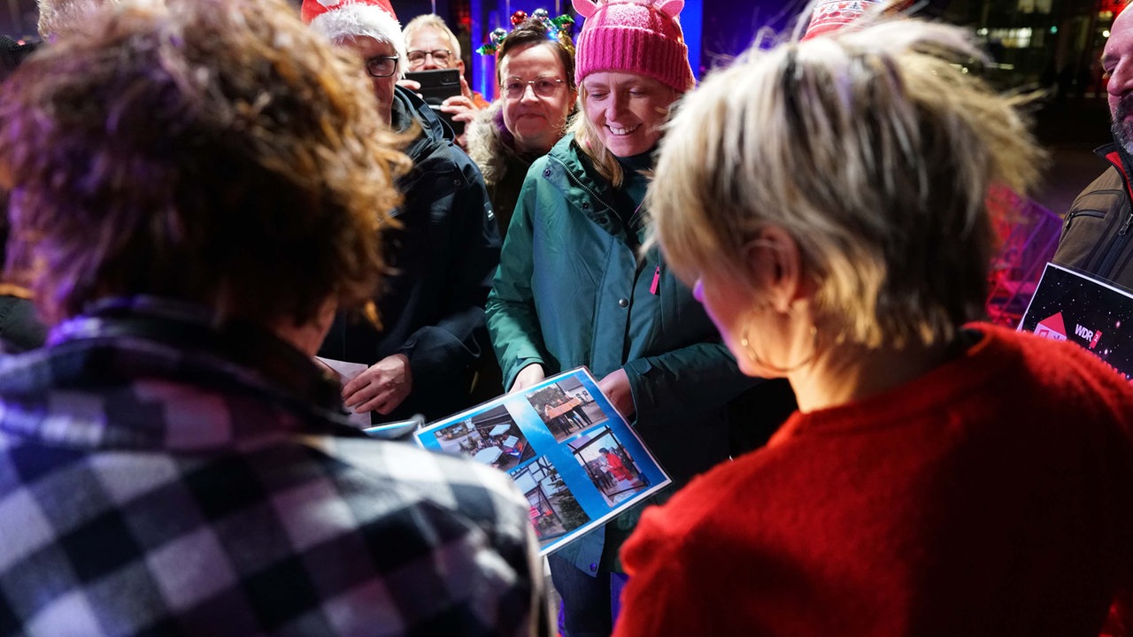 Das WDR 2 Weihnachtswunder am Dienstag (16.12.2025) - Burkhardt und Nadine aus Eslohe haben ein eigenes Glashaus aufgebaut.