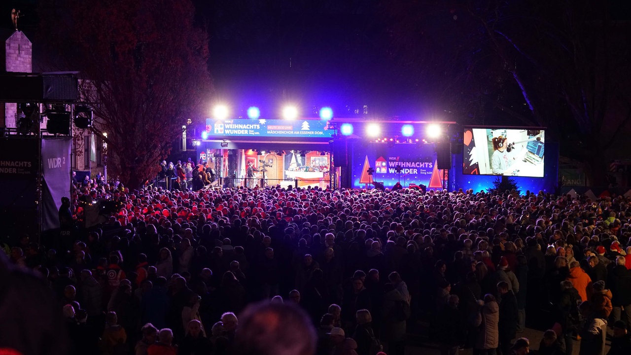 Das WDR 2 Weihnachtswunder am Dienstag (16.12.2025) - Burgplatz am Abend