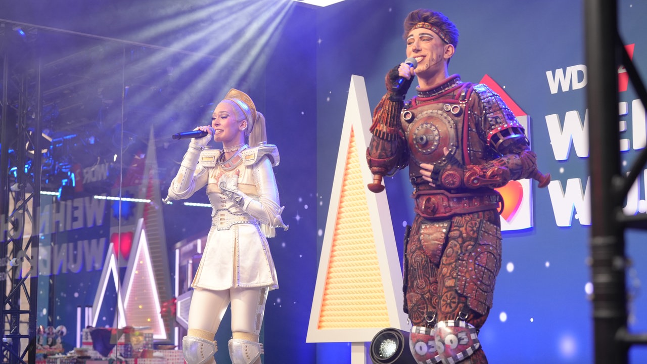 WDR 2 Weihnachtswunder 2025 in Essen - "Starlight Express" auf der Bühne