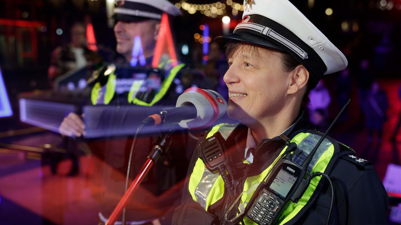 Das WDR 2 Weihnachtswunder am Montag (15.12.2025) - Polizistin Nicole