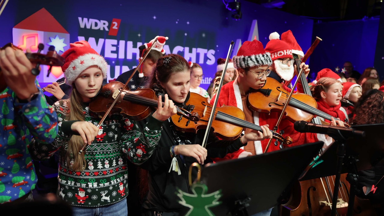 Das WDR 2 Weihnachtswunder am Montag (15.12.2025) - Gemeinsames Singen mit dem Schulchor und Schulorchester des Burggymnasiums