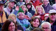 Das WDR 2 Weihnachtswunder am Sonntag (14.12.2025) - Publikum auf dem Burgplatz