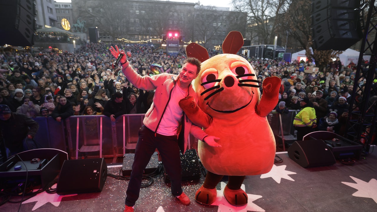 Das WDR 2 Weihnachtswunder am Sonntag (14.12.2025) - die Maus und Moderator André Gatzke