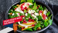 Gemischter Salat mit Feldsalat, Birnen, Feta, Walnüssen und Granatapfelkernen