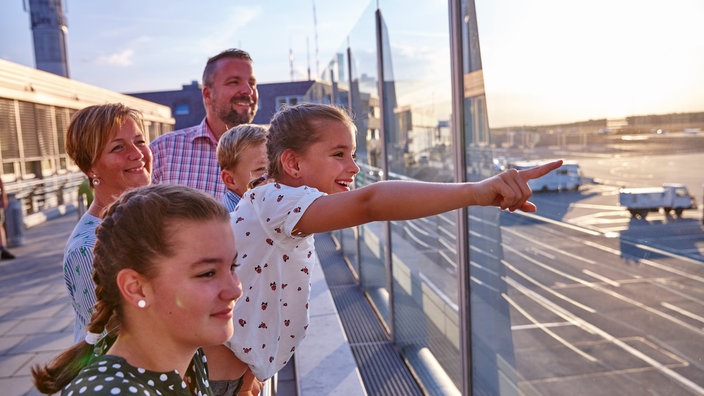 Flughäfen im Westen: Besucherterrasse am Flughafen Münster/Osnabrück