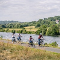 Sommerferien im Ruhrgebiet: Ruhrtalradweg bei Hattingen