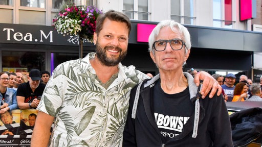Regisseur Peter Thorwarth mit dem inzwischen verstorbenen Schauspieler Ralf Richter am 28.06.24 in Essen anlässlich 25 Jahren "Bang Boom Bang"