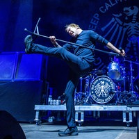Tote-Hosen-Frontmann Campino singt auf der Hauptbühne des Festivals "Jamel rockt den Förster“ am 22.08.2025. 